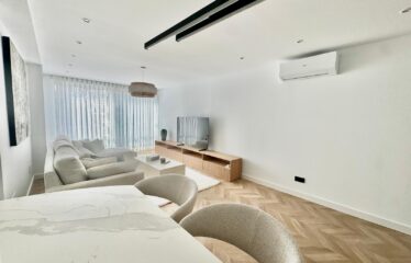 Apartamento en Venta en Marbella Centro, Ricardo Soriano, Paseo marítimo. | 3 Dormitorios, 3 Baños | 650.000 €