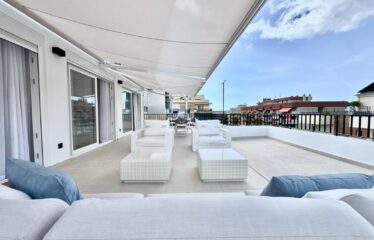 Ático de 2 Dormitorios a Estrenar en Marbella Centro | Terraza de 58 m² Orientación Oeste